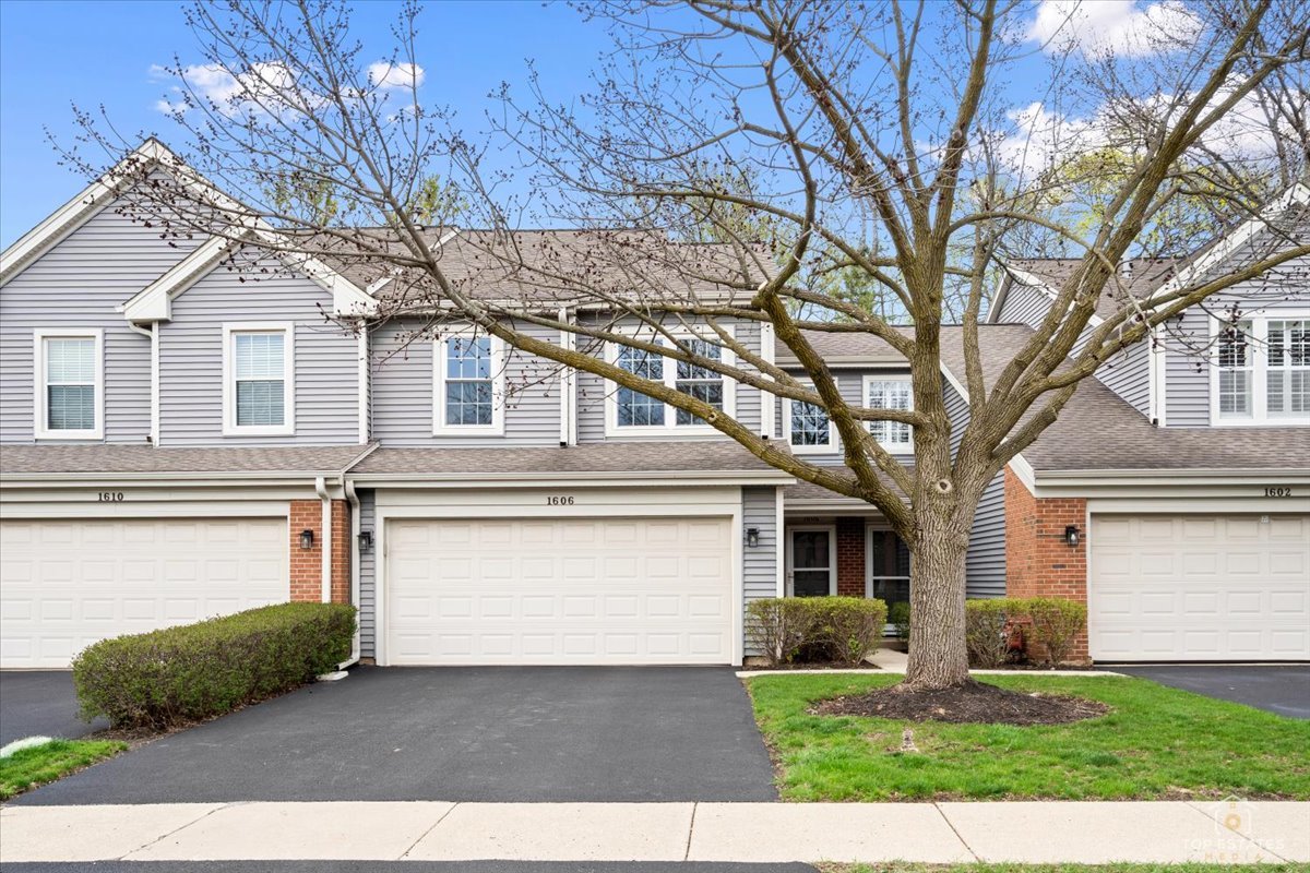 1606 W ORCHARD Place Unit: 1606