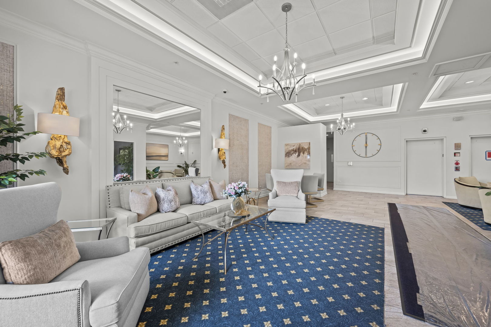 200 W Campbell Street Unit: 502