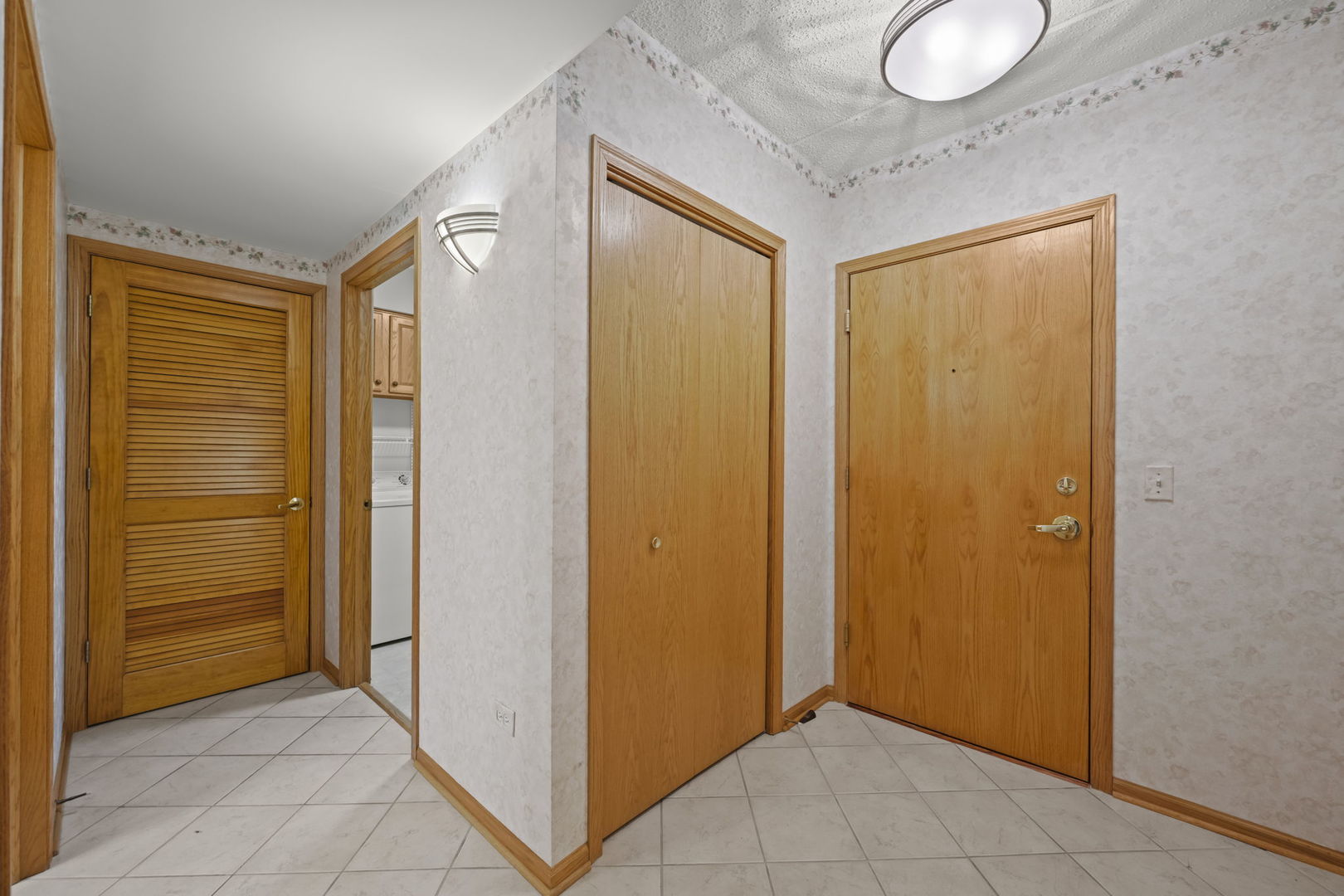 200 W Campbell Street Unit: 502
