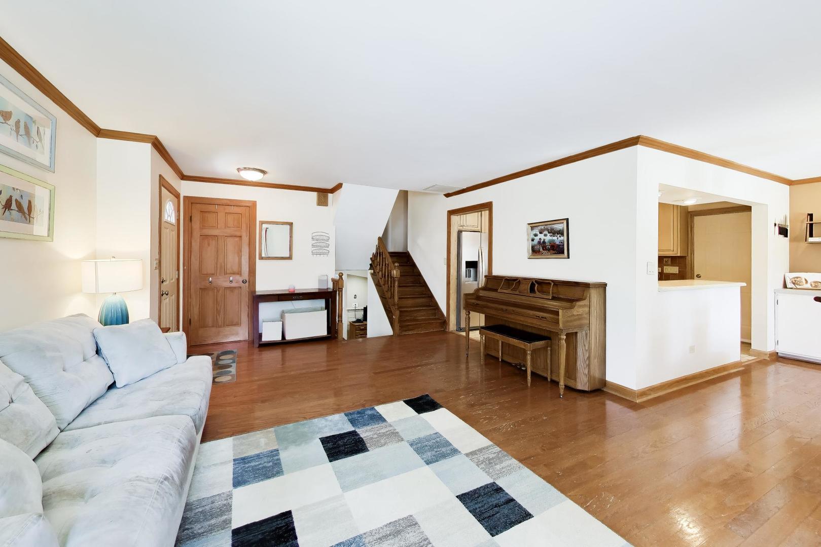 714 W Campbell Street