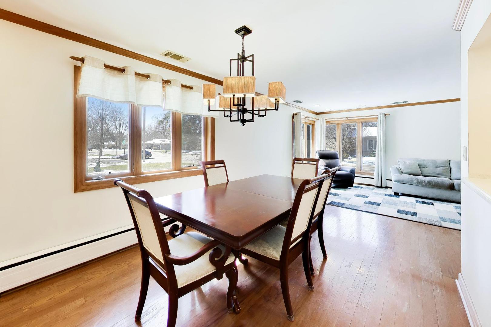 714 W Campbell Street