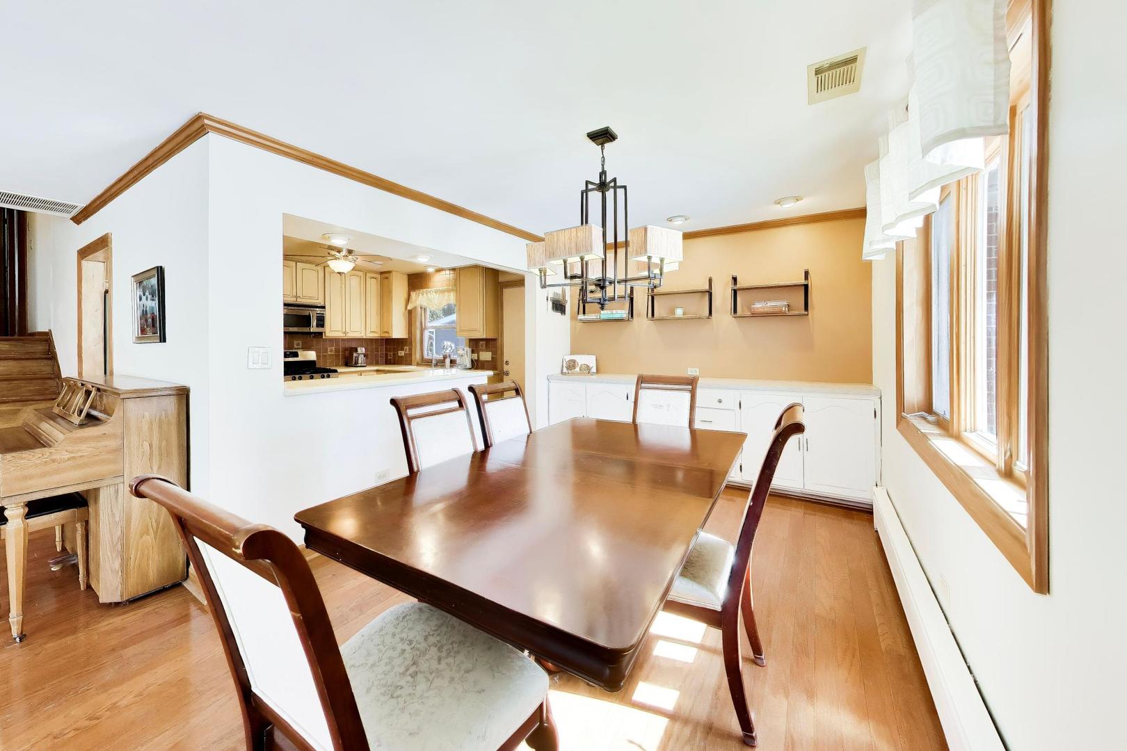 714 W Campbell Street