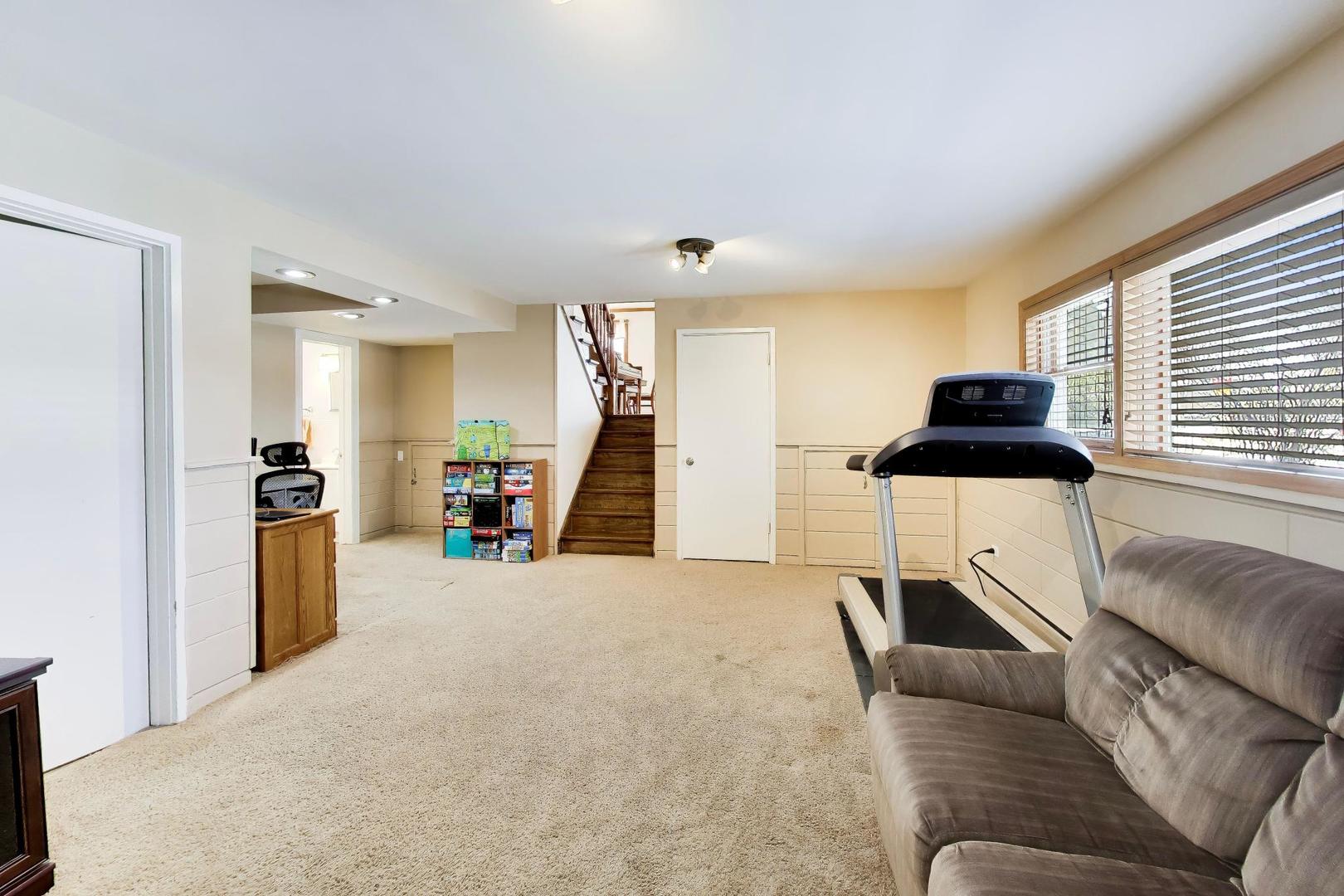 714 W Campbell Street