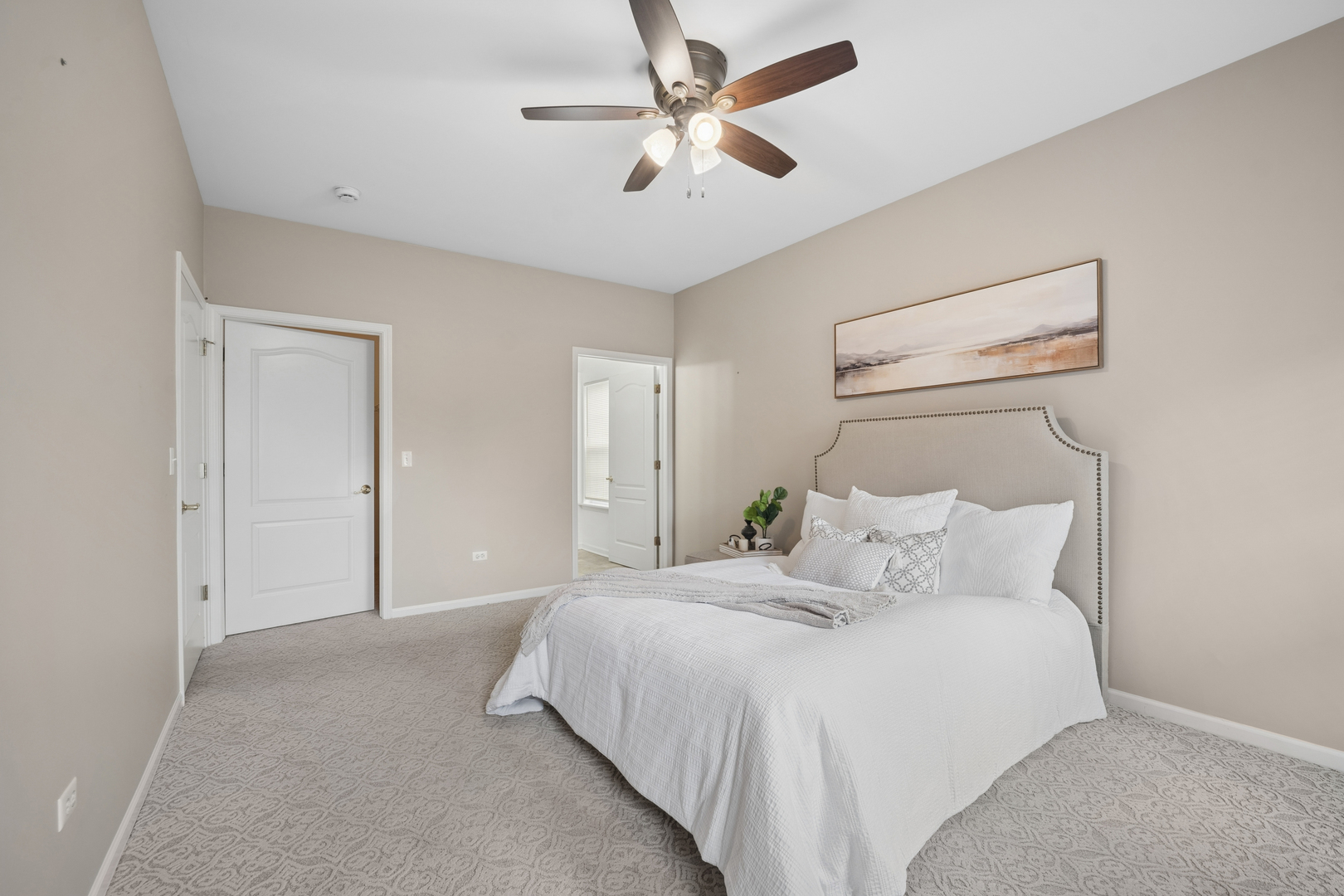 1299 W Lake Street Unit: 102