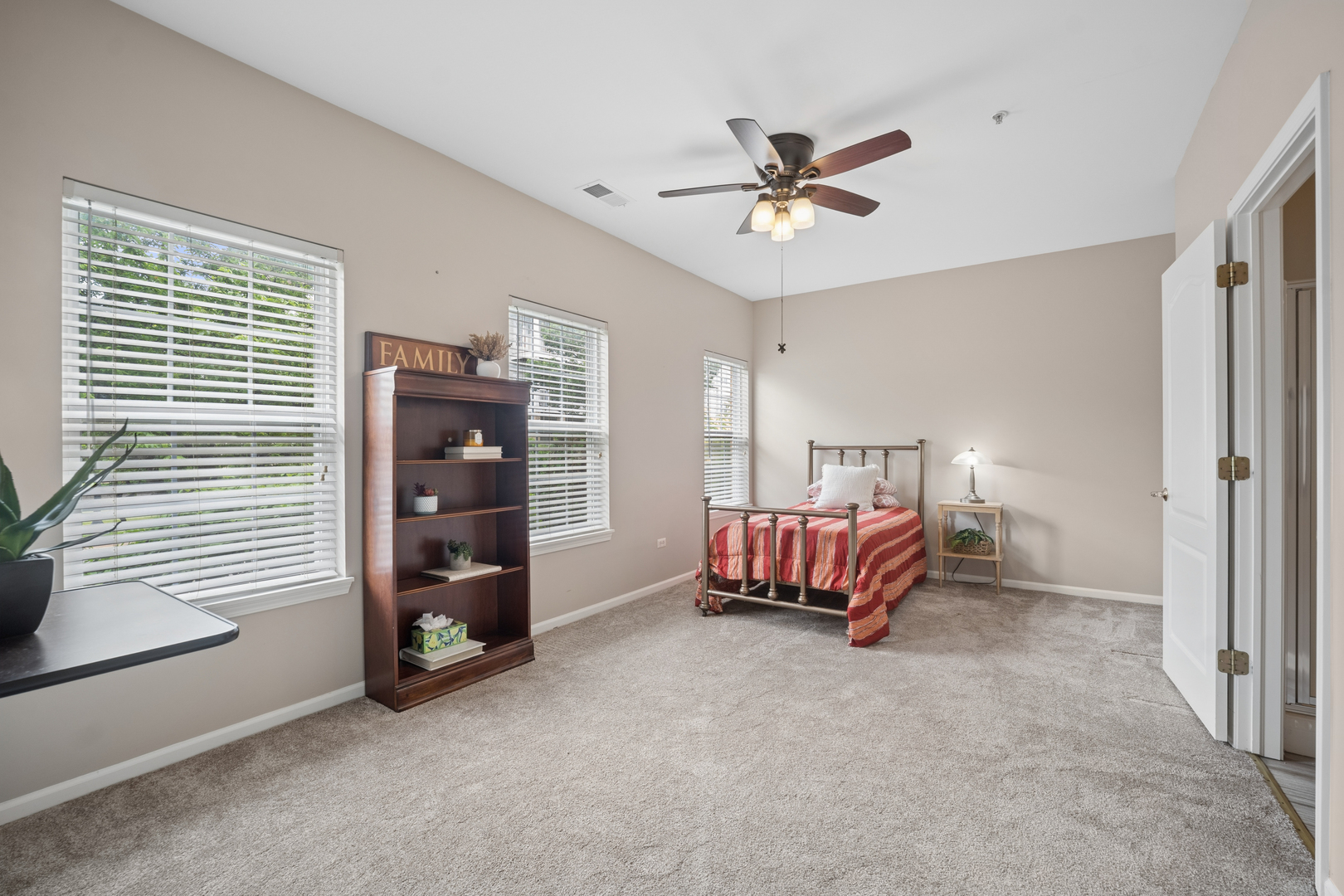 1299 W Lake Street Unit: 102