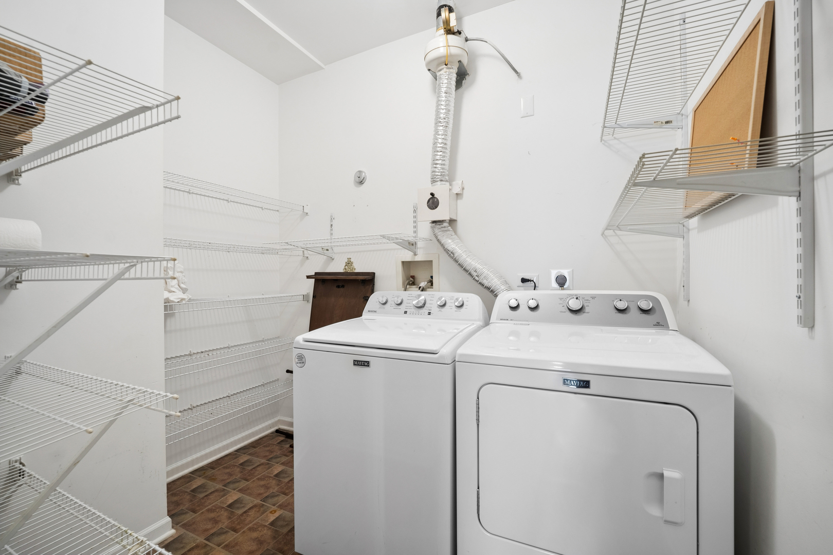1299 W Lake Street Unit: 102