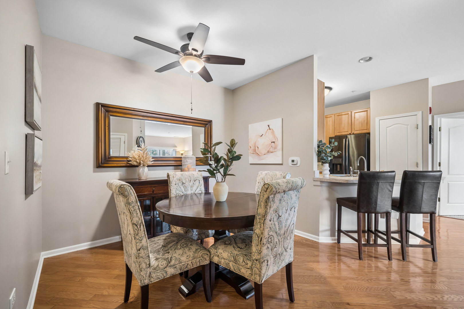 1299 W Lake Street Unit: 102