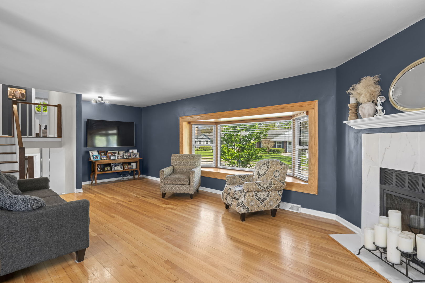527 CUMNOR Court