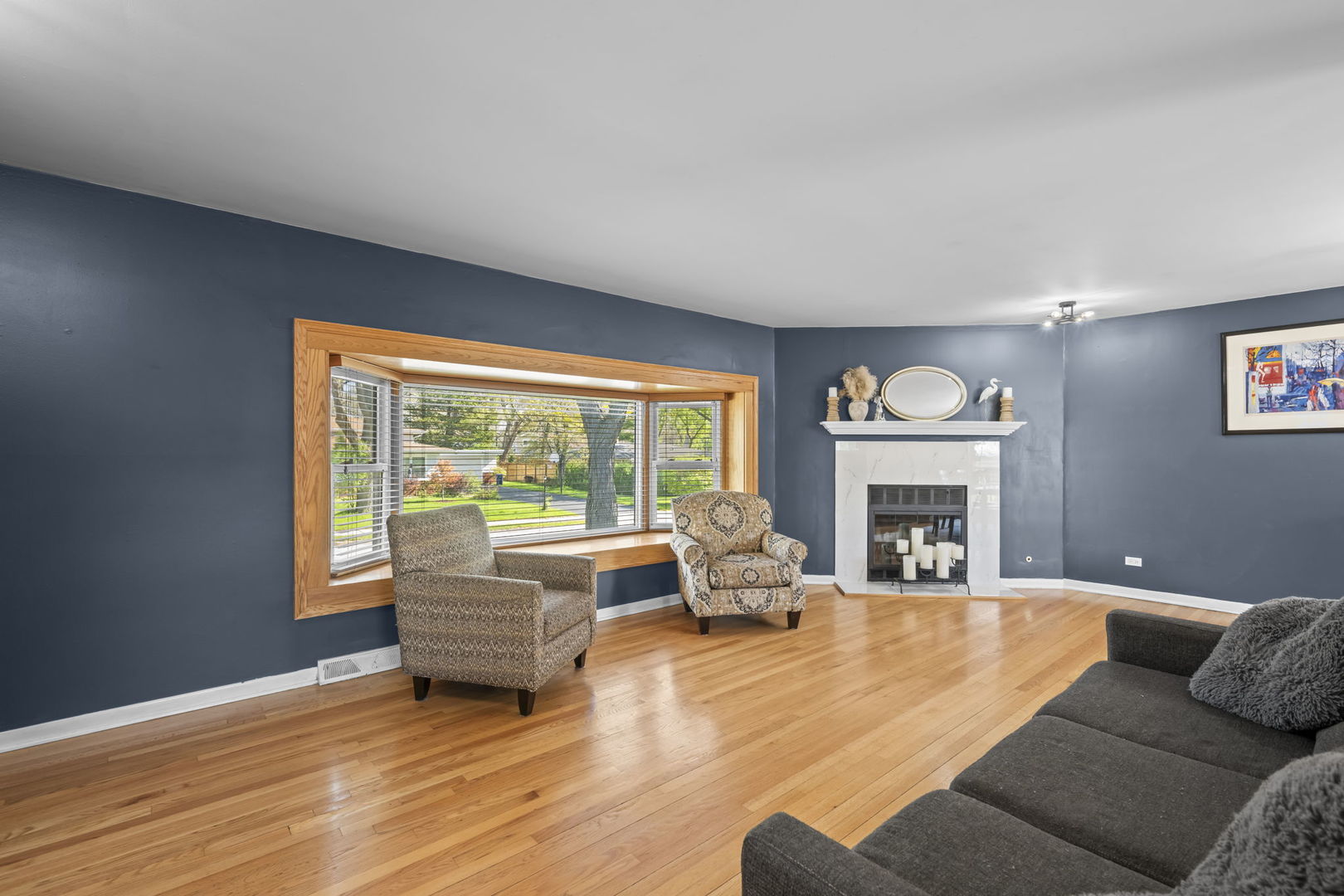 527 CUMNOR Court