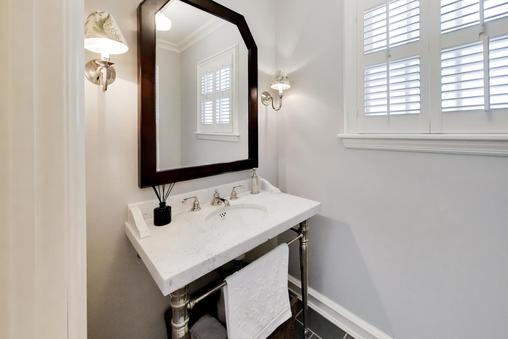 516 E Fairview Street