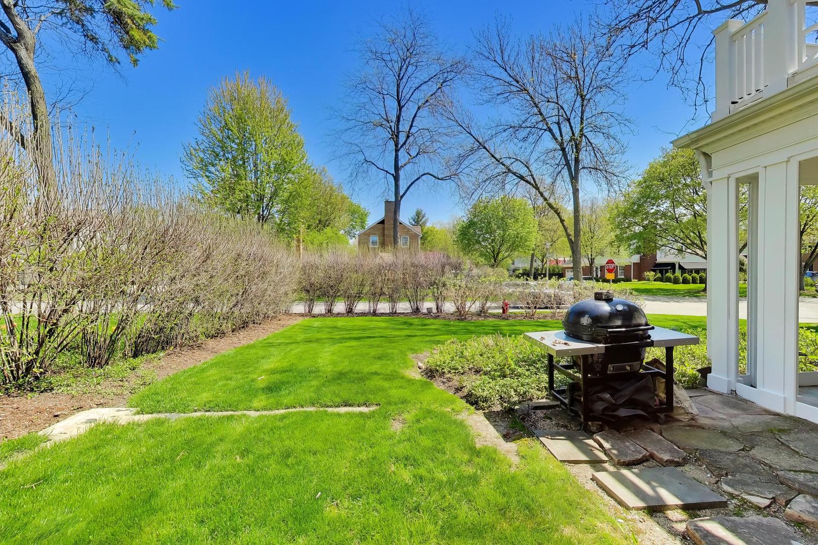 516 E Fairview Street