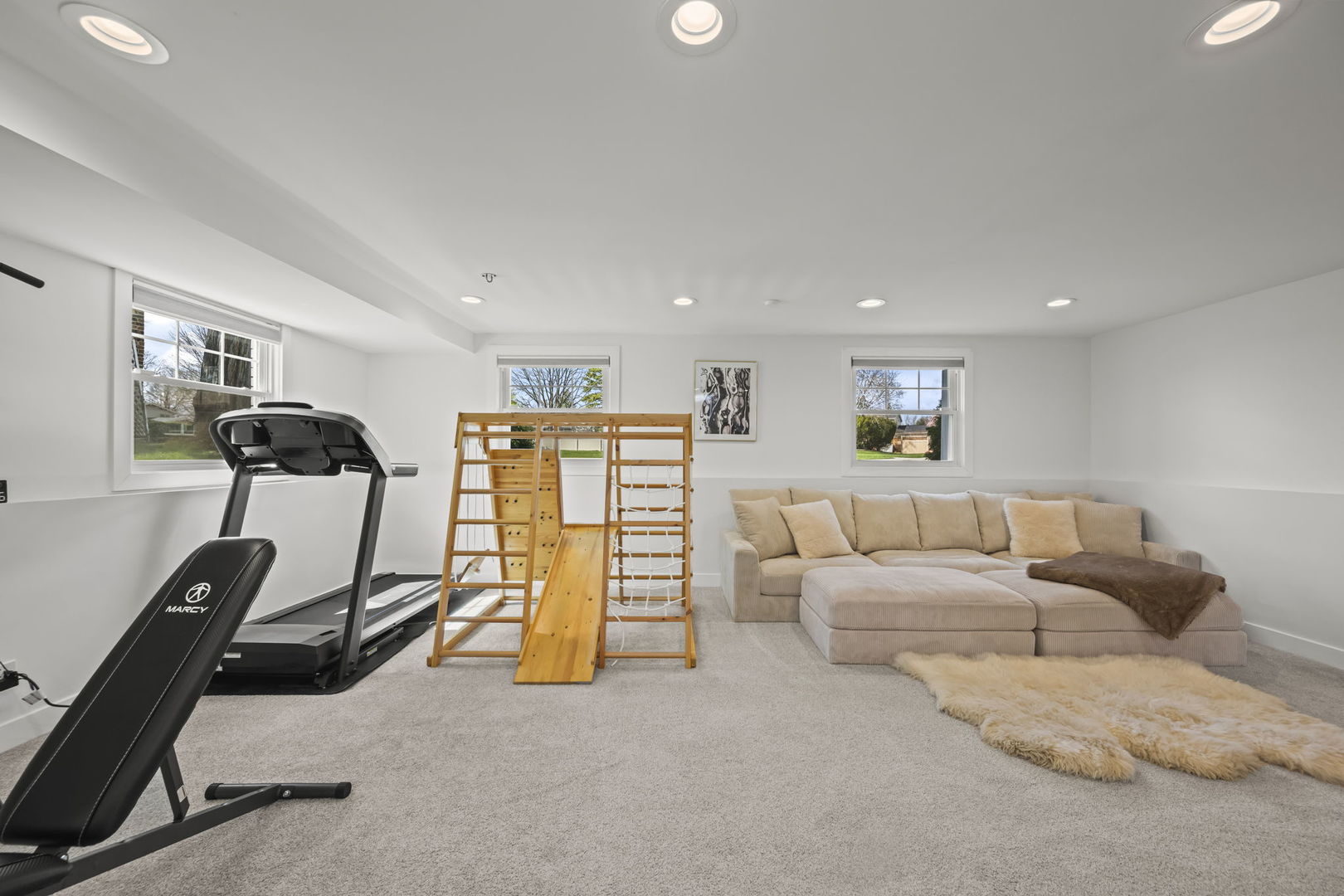 671 Hazel Court