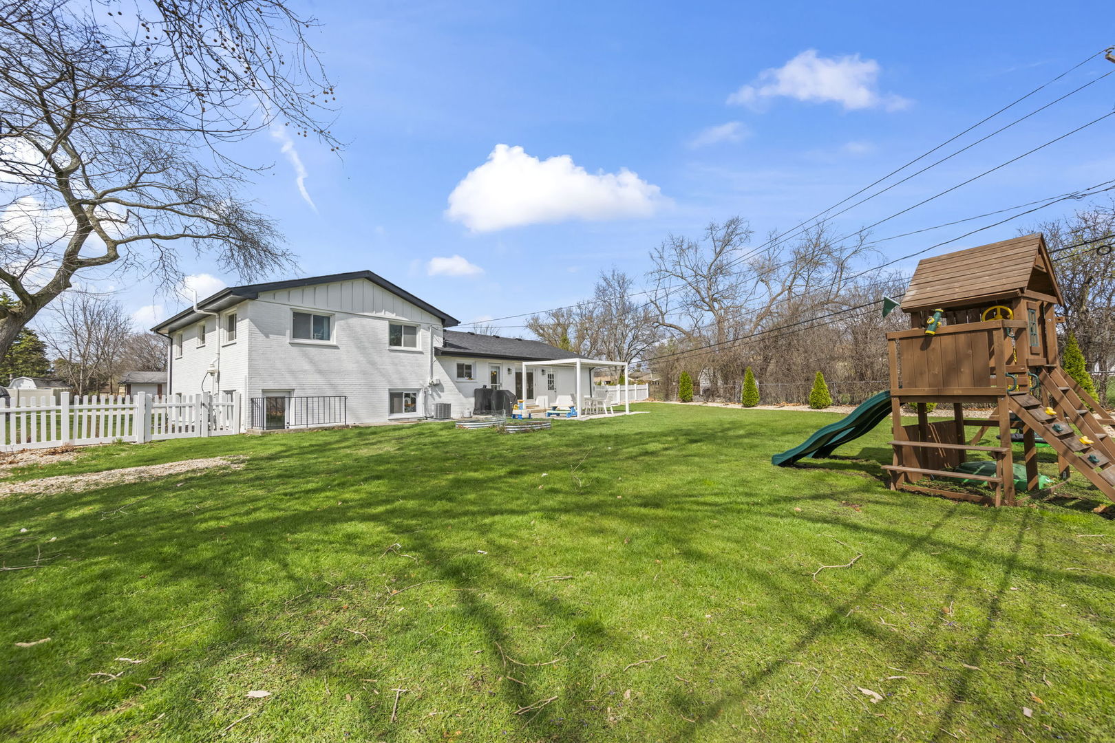 671 Hazel Court