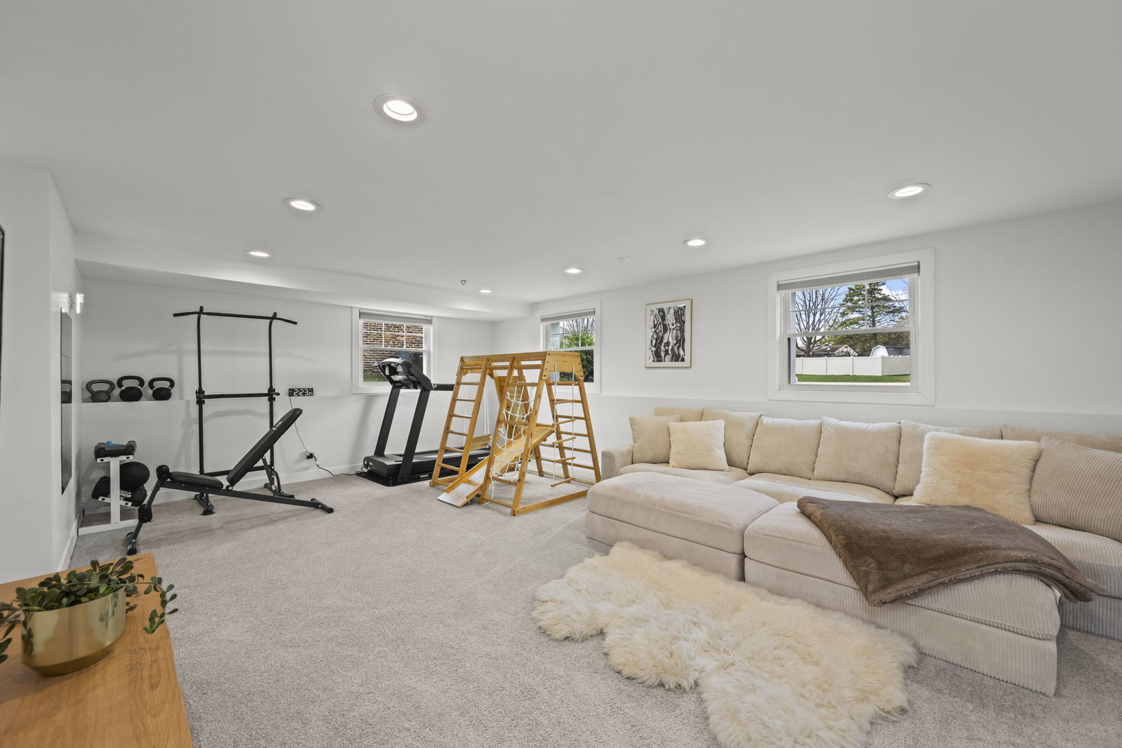 671 Hazel Court