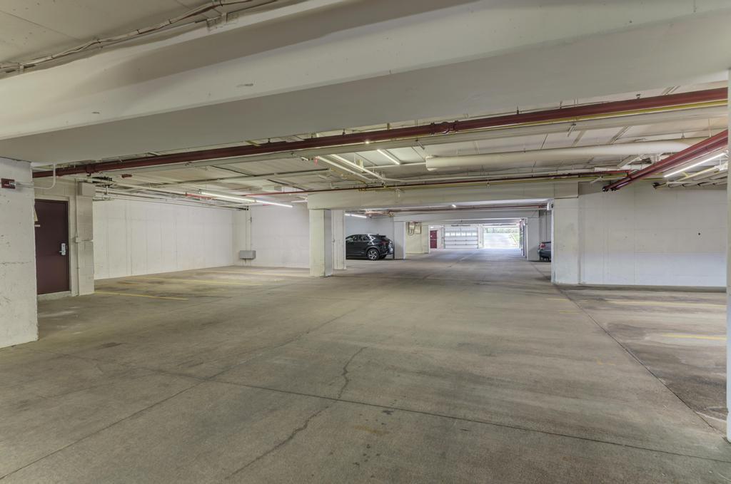 601 W Rand Road Unit: 106