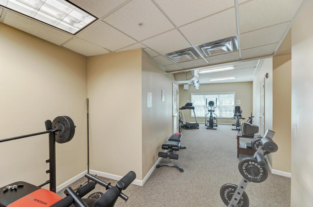 601 W Rand Road Unit: 106