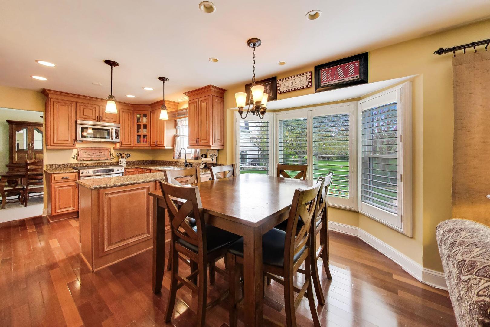 879 Saybrook Lane