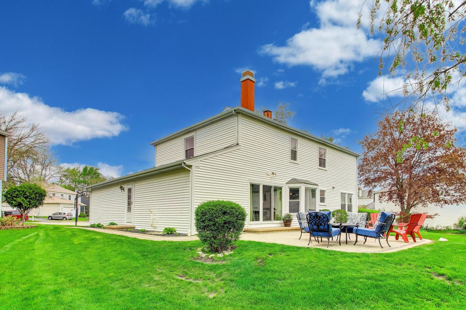 879 Saybrook Lane