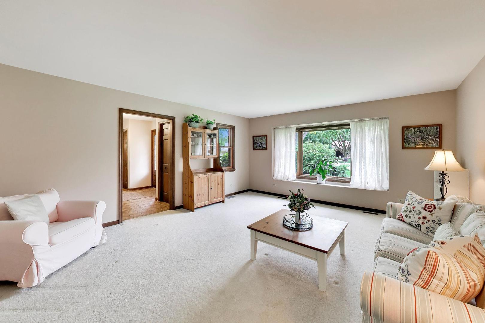 2302 Lisa Court