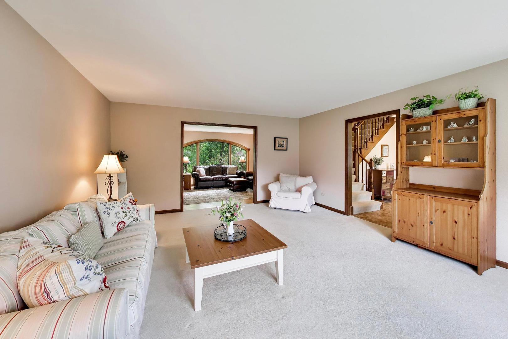 2302 Lisa Court