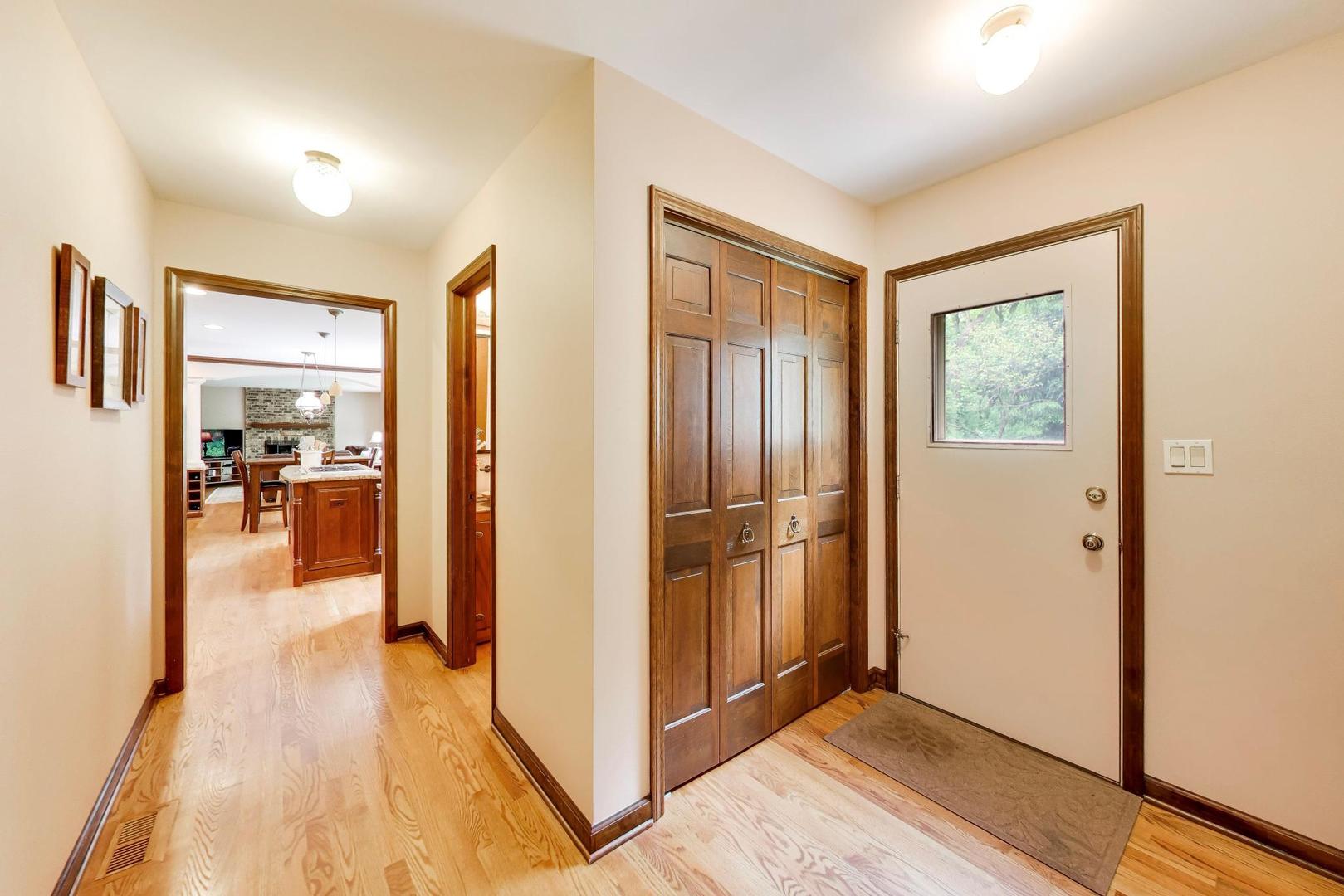 2302 Lisa Court