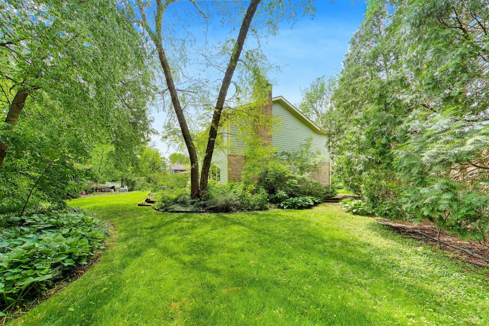 2302 Lisa Court