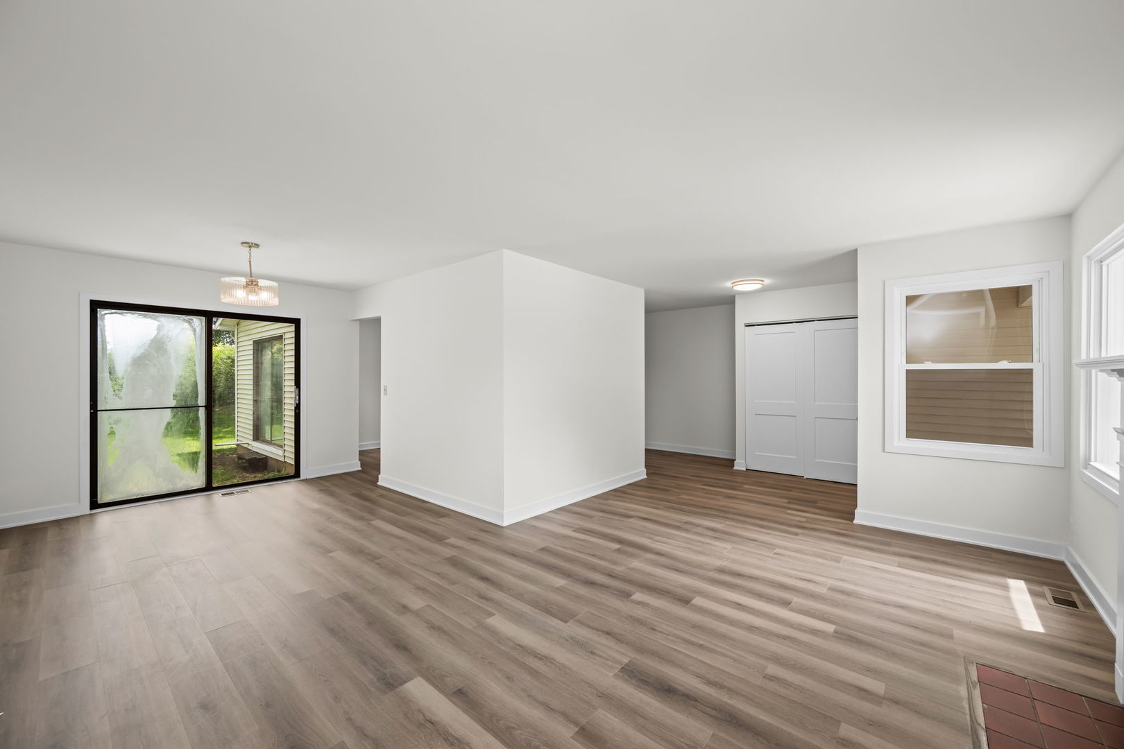 948 Longboat Lane
