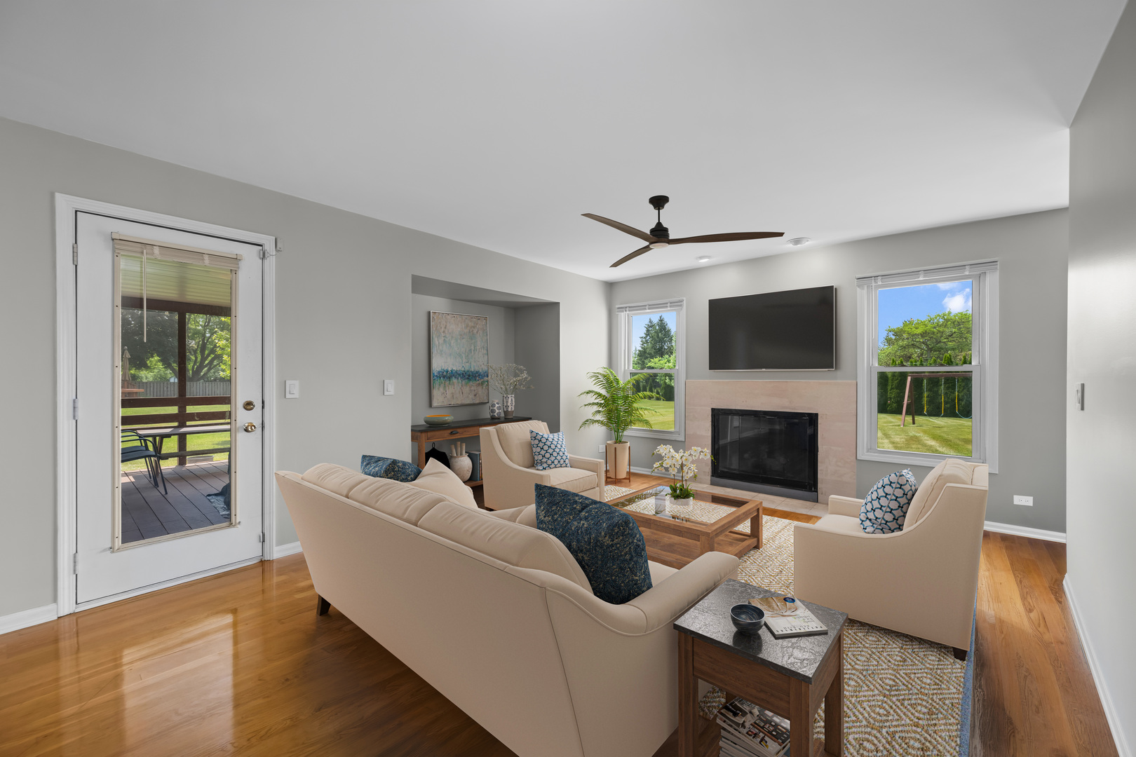 2955 Whispering Oaks Drive