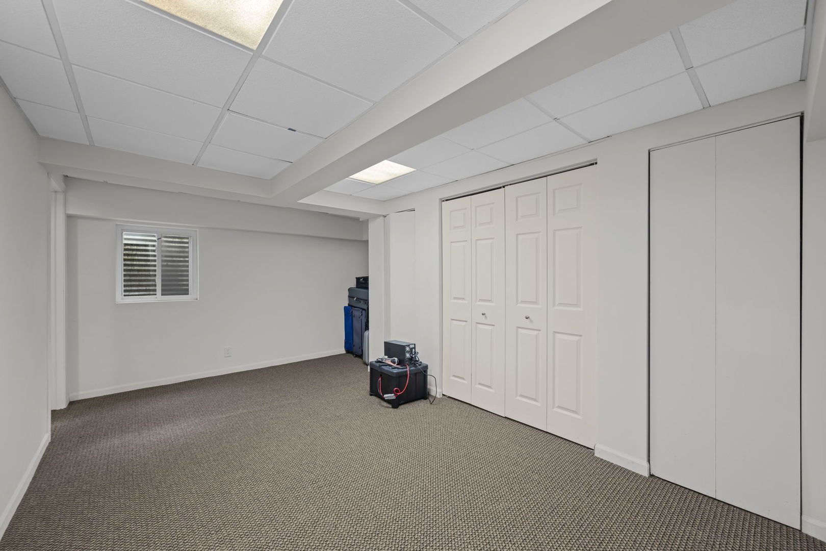 2955 Whispering Oaks Drive