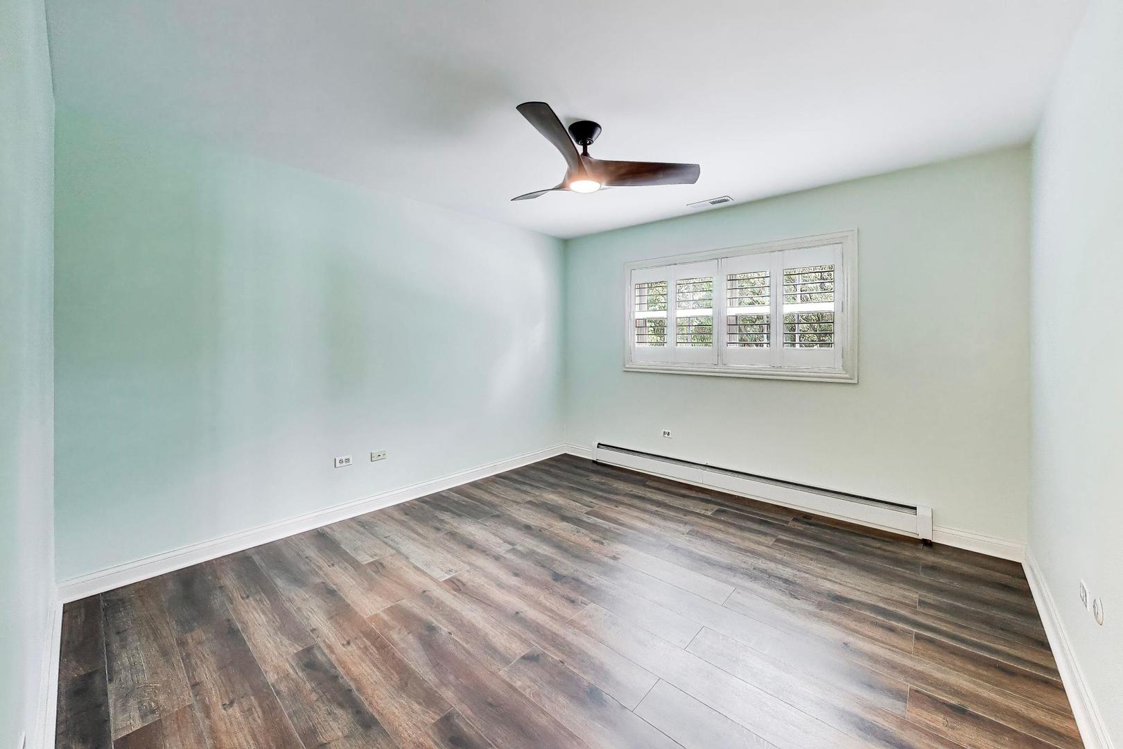 1530 E Northwest Highway Unit: 2A