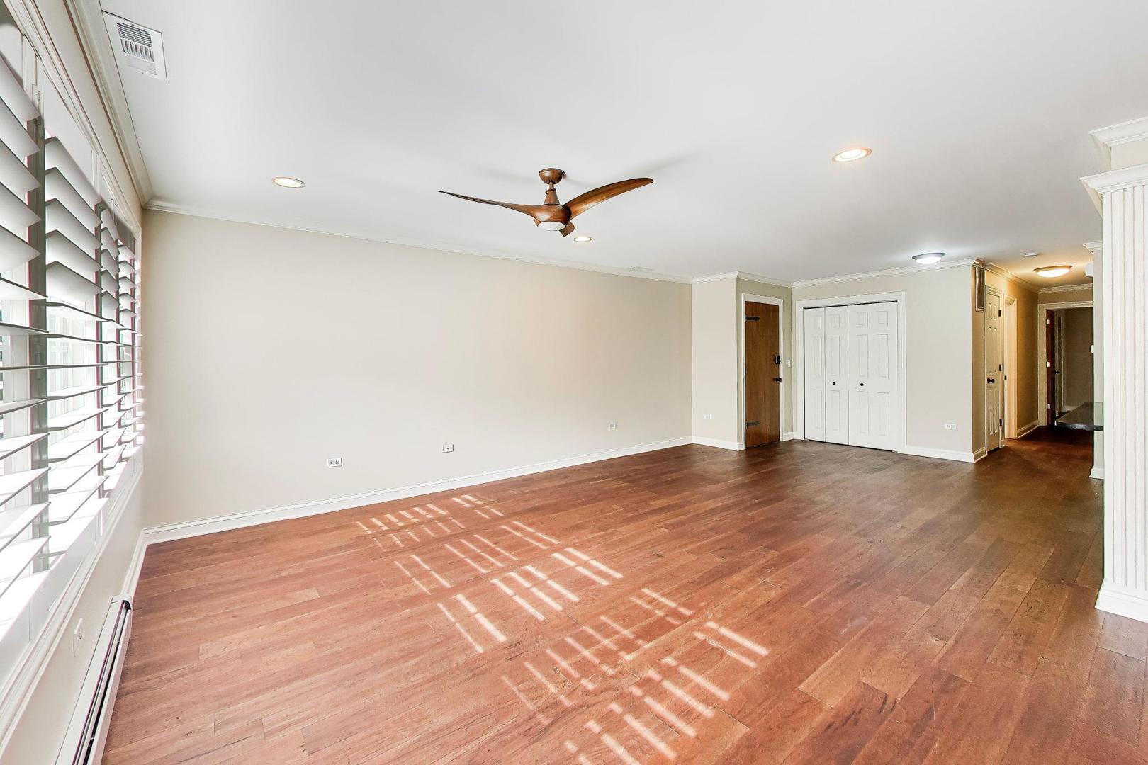 1530 E Northwest Highway Unit: 2A