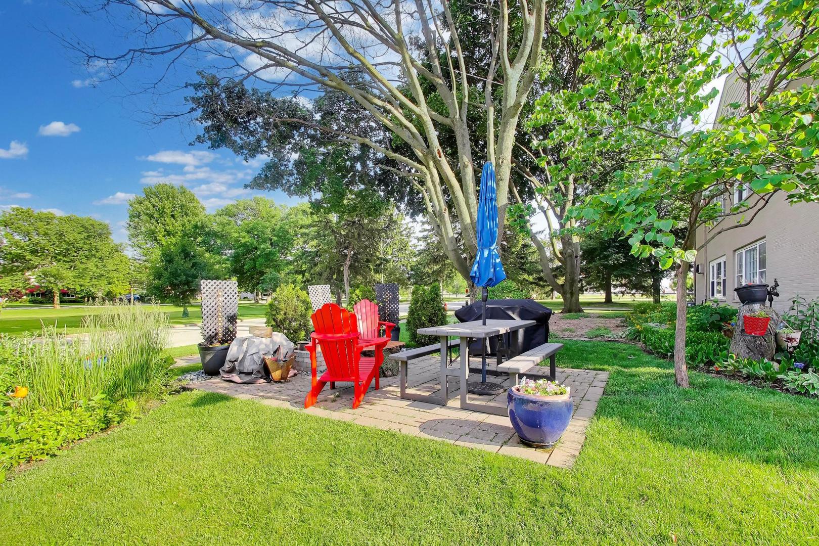 1530 E Northwest Highway Unit: 2A