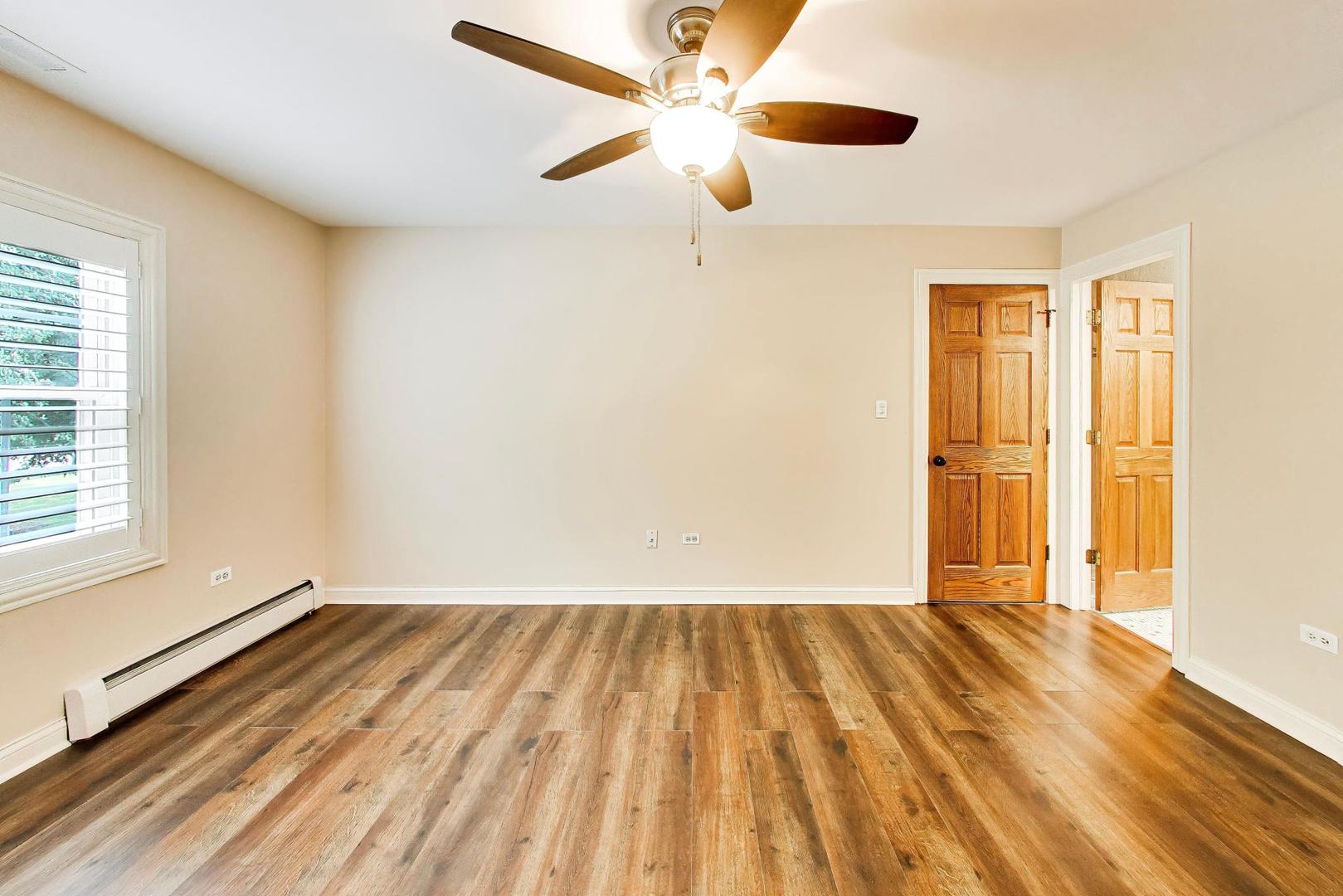1530 E Northwest Highway Unit: 2A