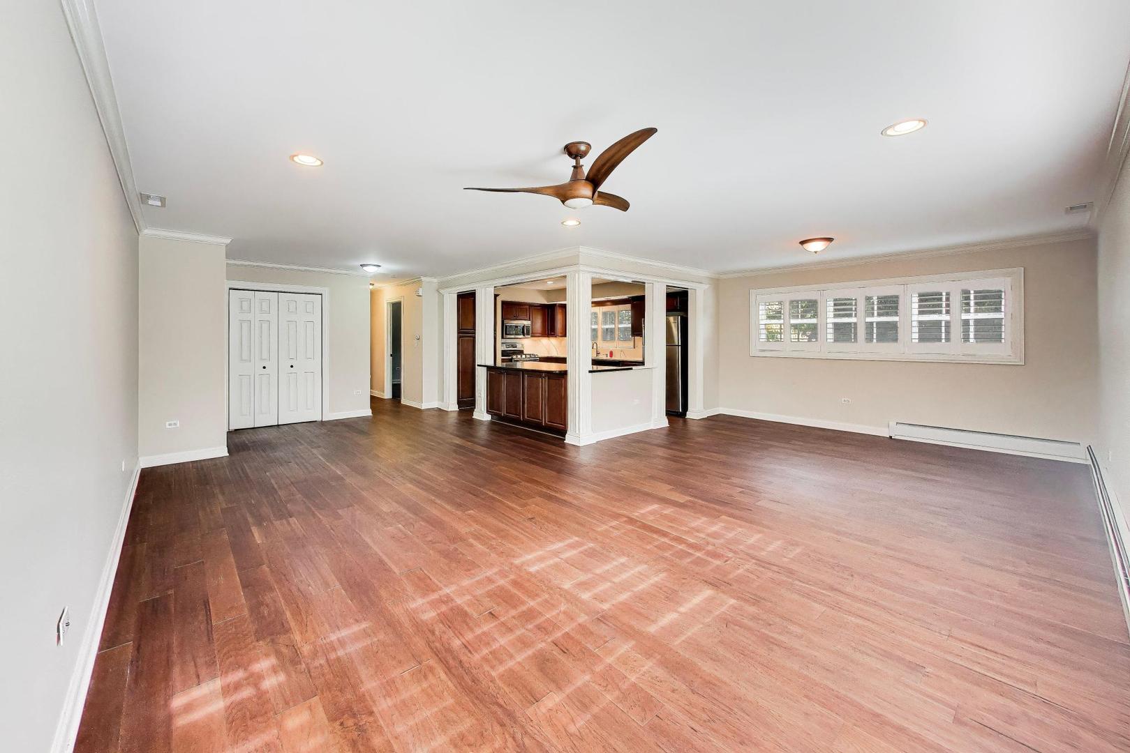 1530 E Northwest Highway Unit: 2A