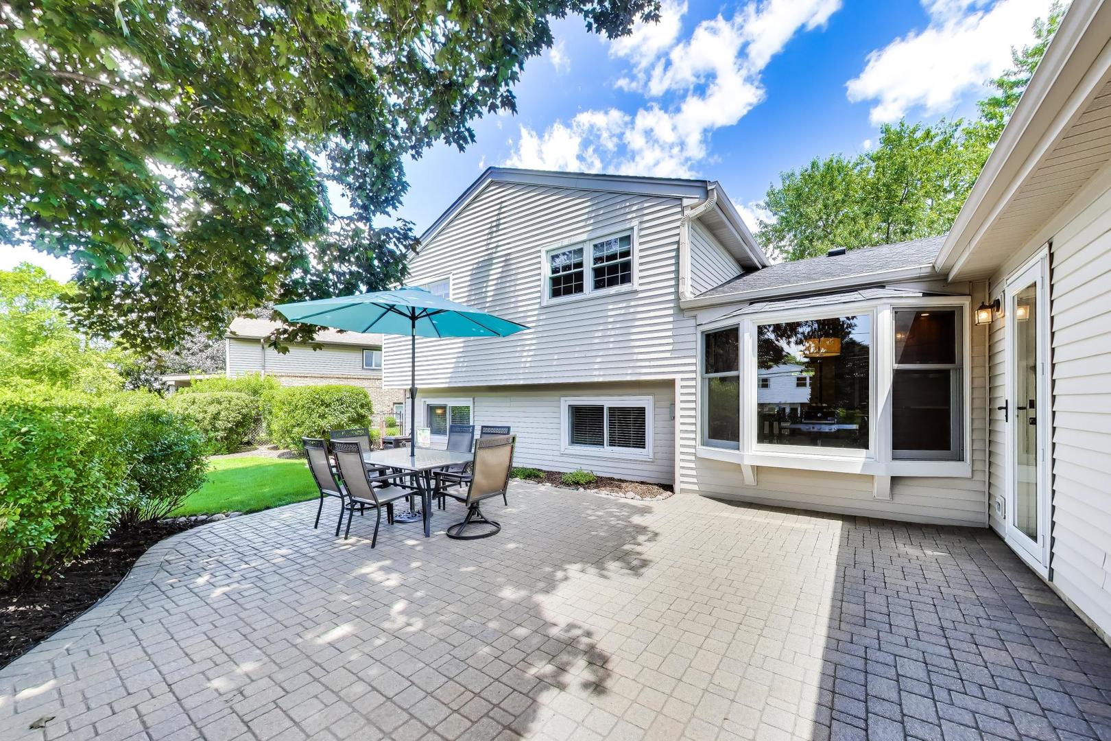 2006 N Elizabeth Drive