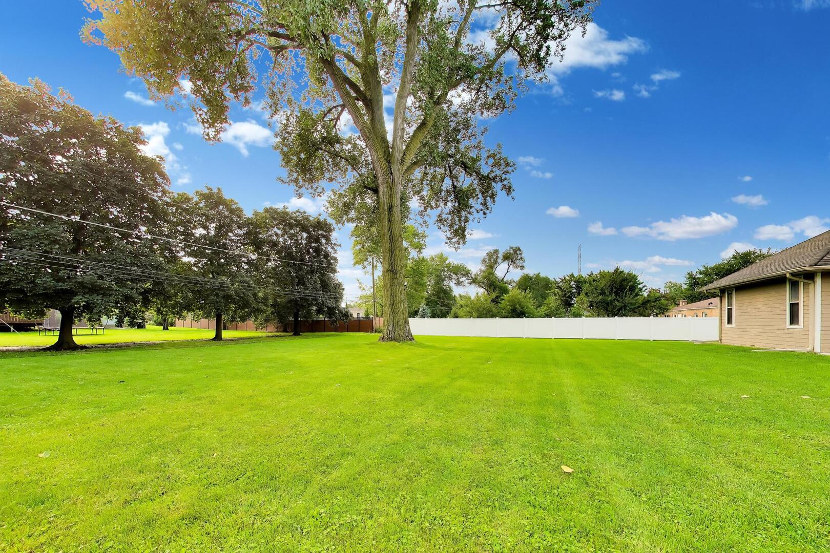 2311 N Arlington Heights Road