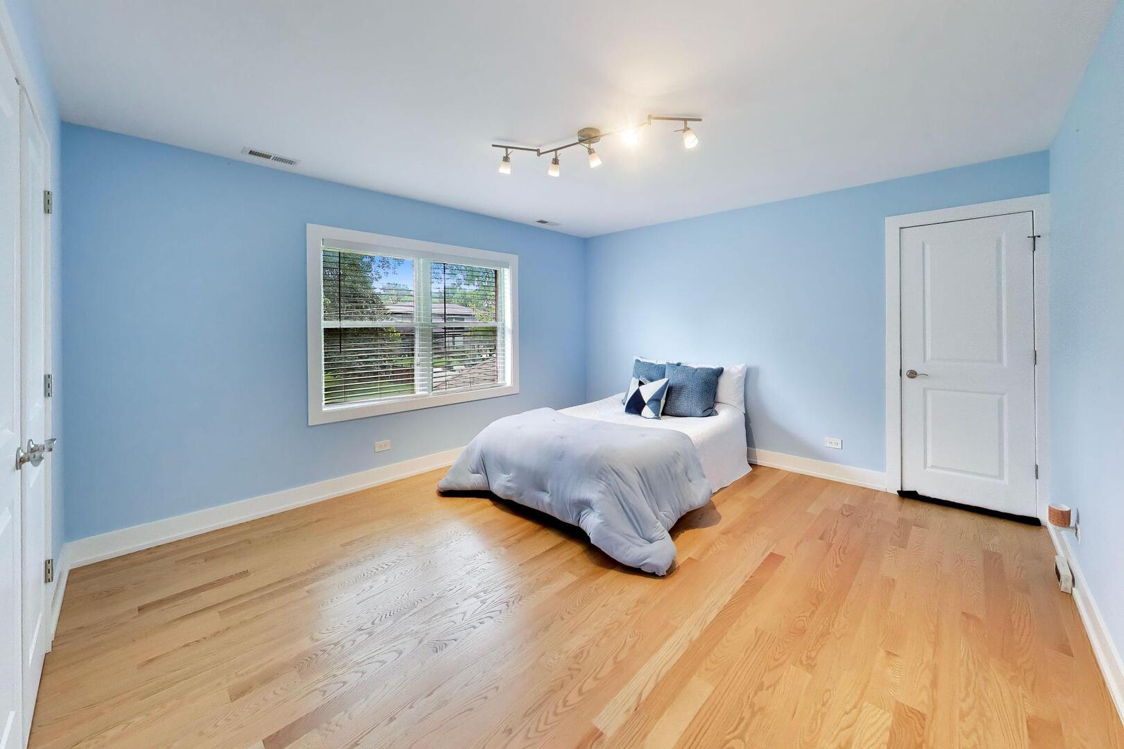 2311 N Arlington Heights Road