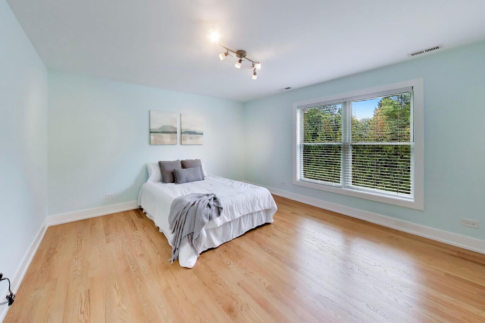 2311 N Arlington Heights Road