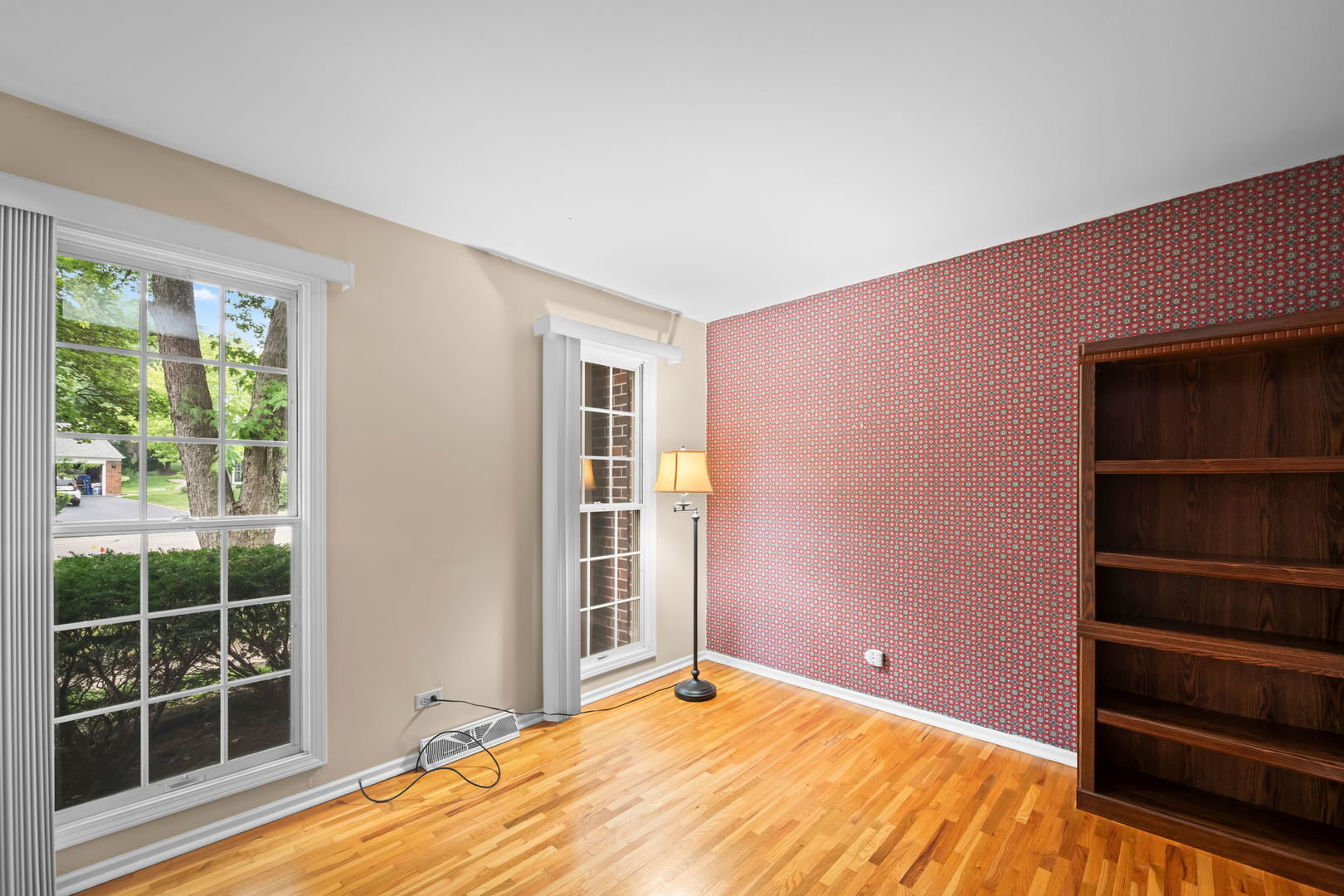 321 Ambleside Drive