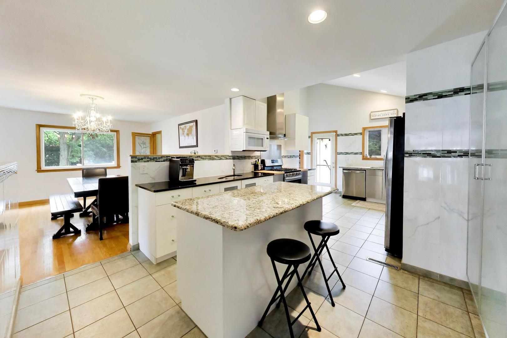 801 E Golfview Drive