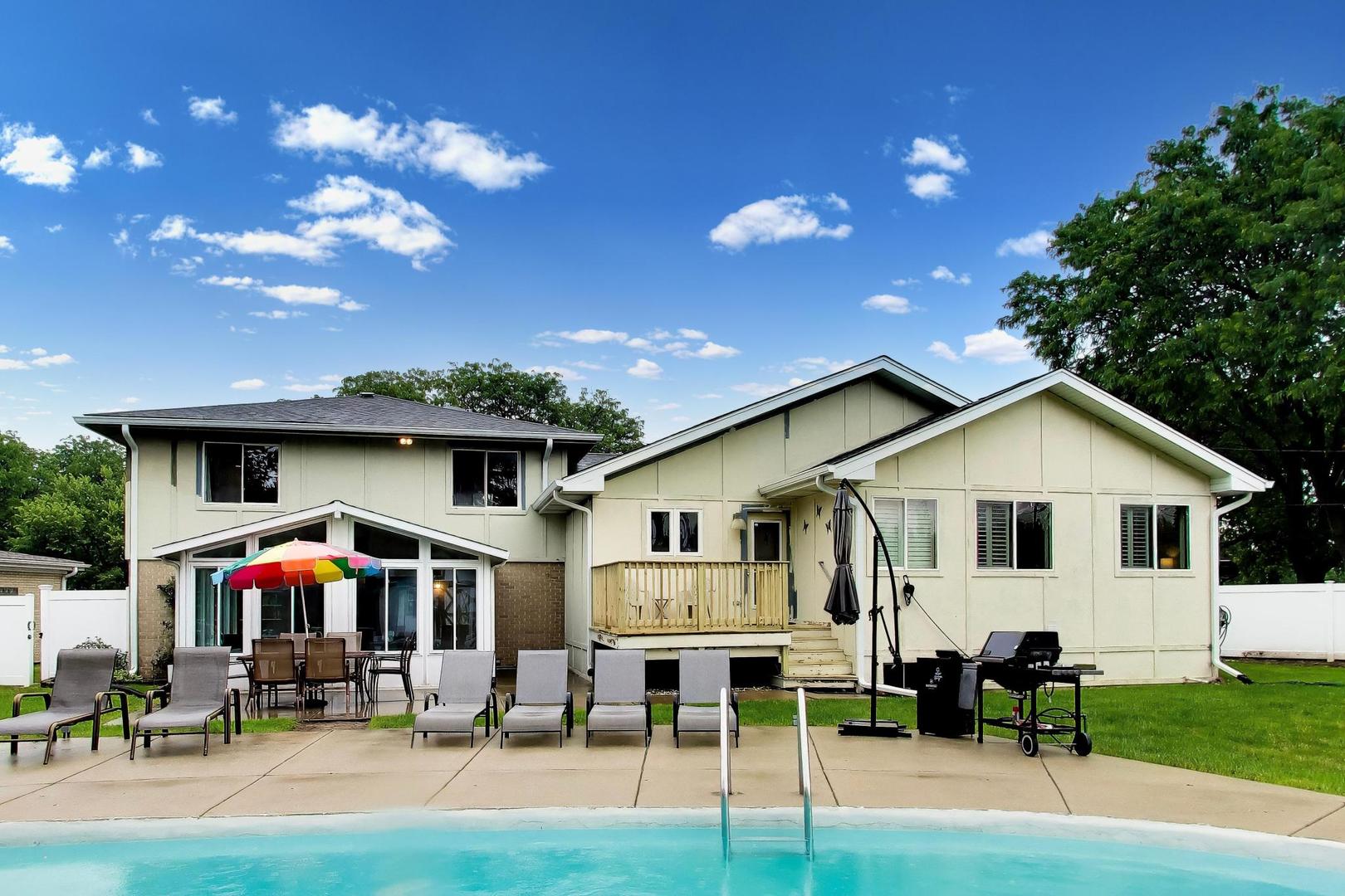 801 E Golfview Drive