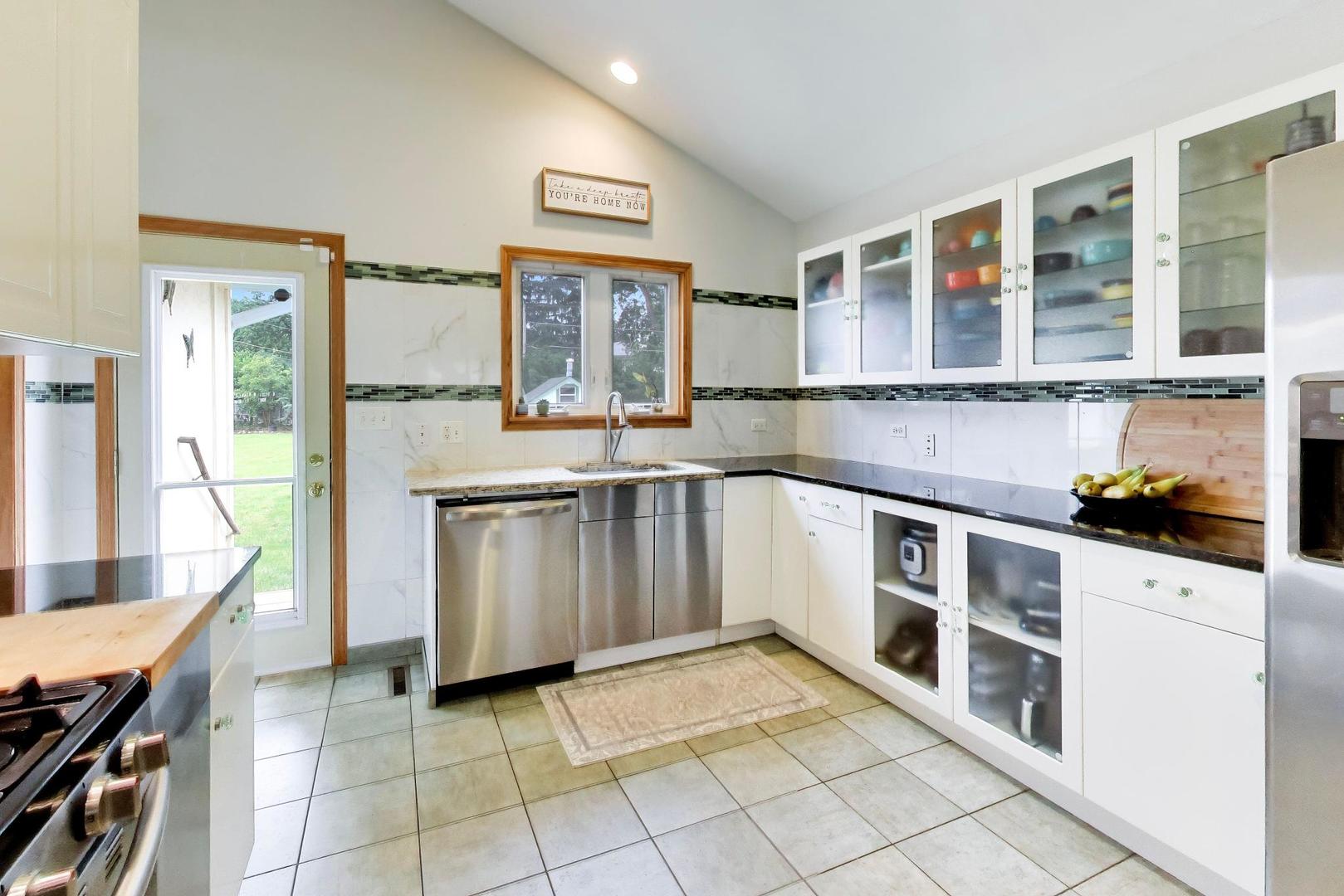 801 E Golfview Drive