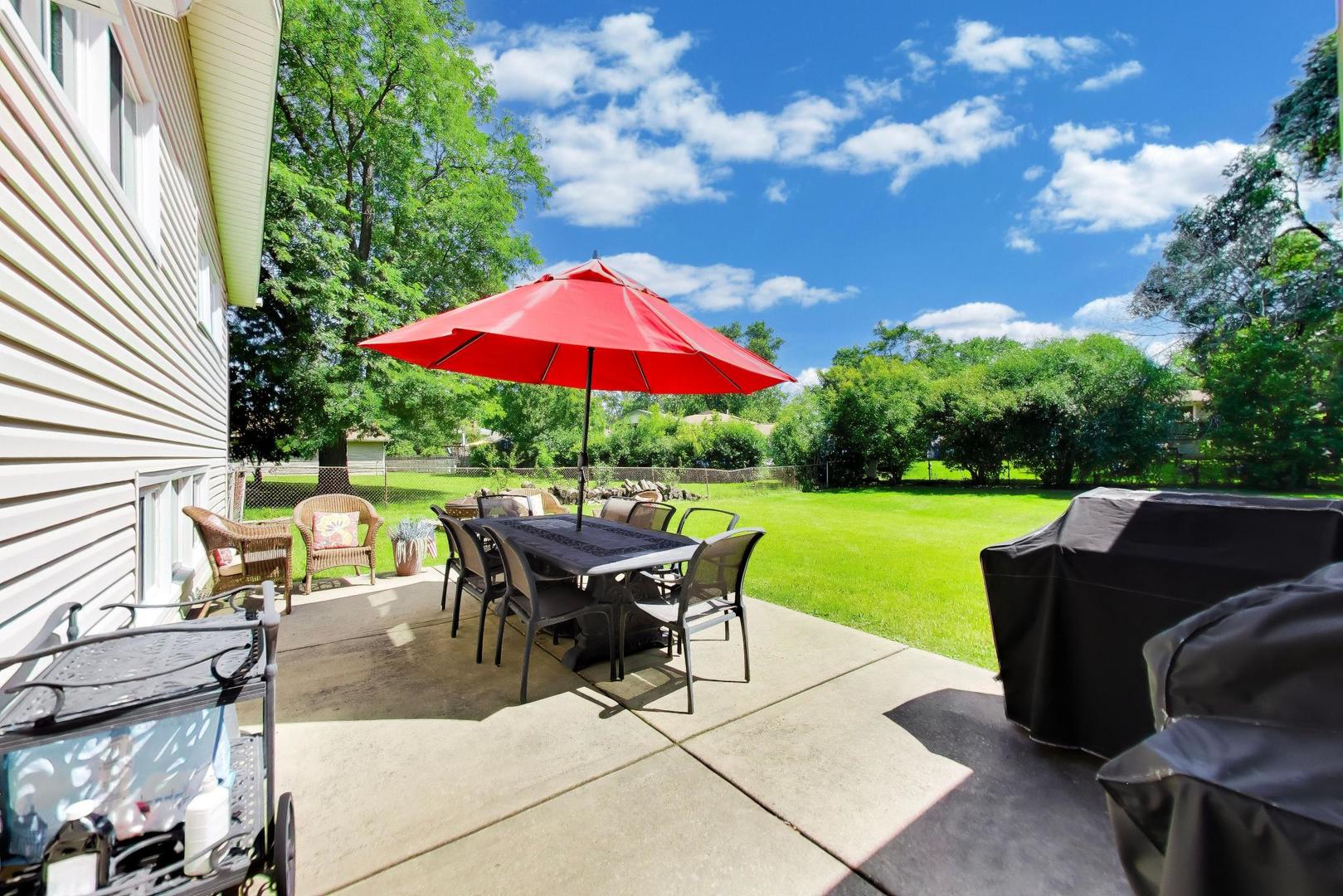 1113 W Weathersfield Way