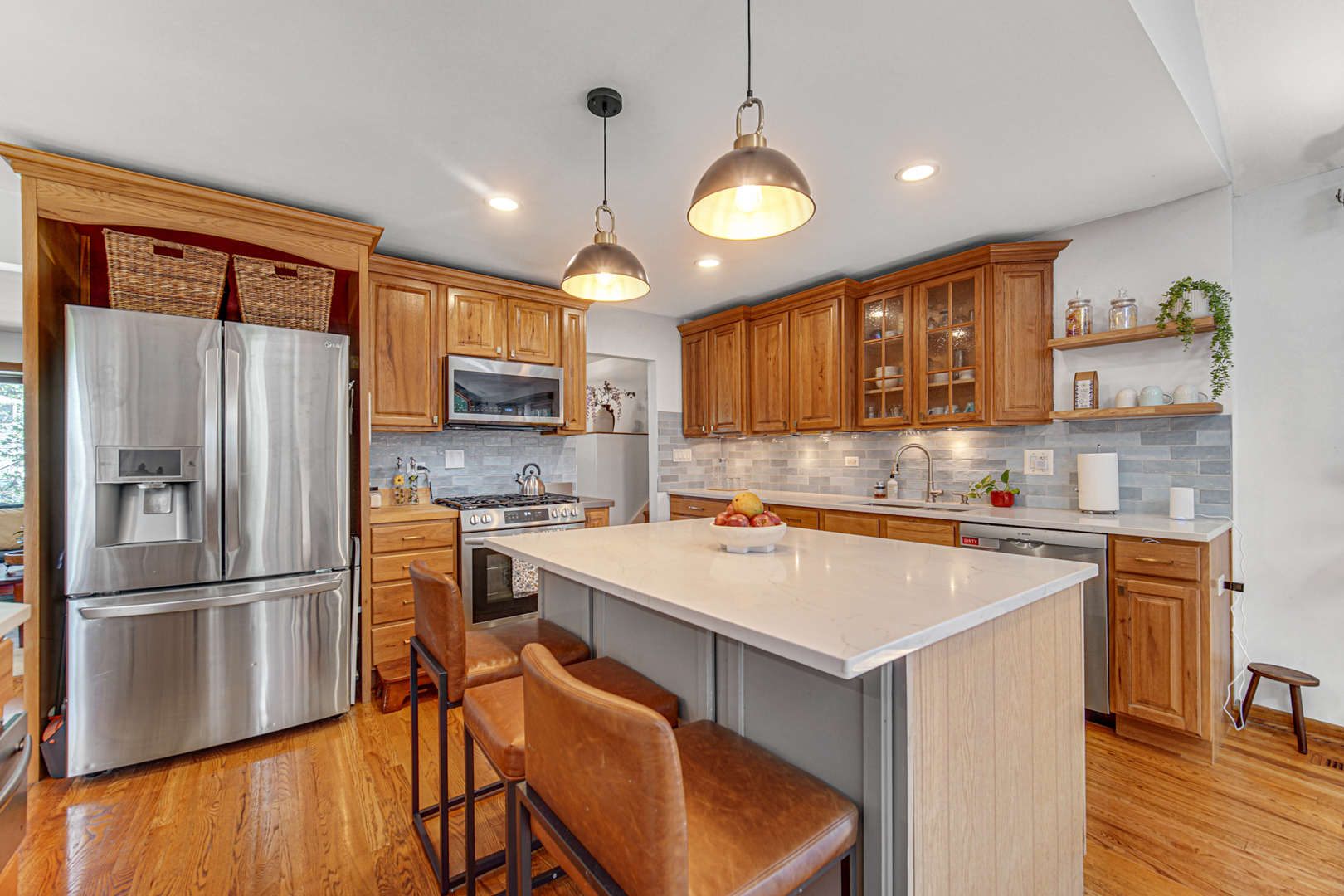1449 E Joan Drive