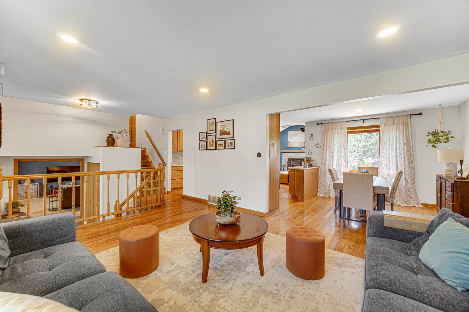 1449 E Joan Drive