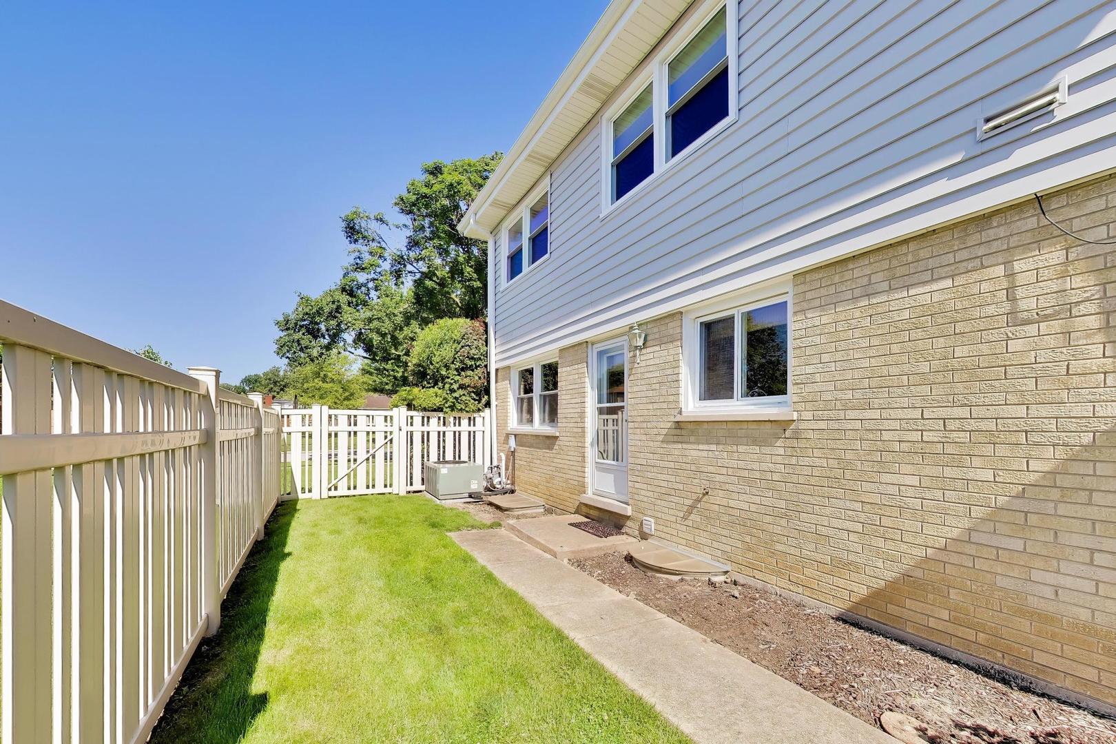2505 E Mayfair Road