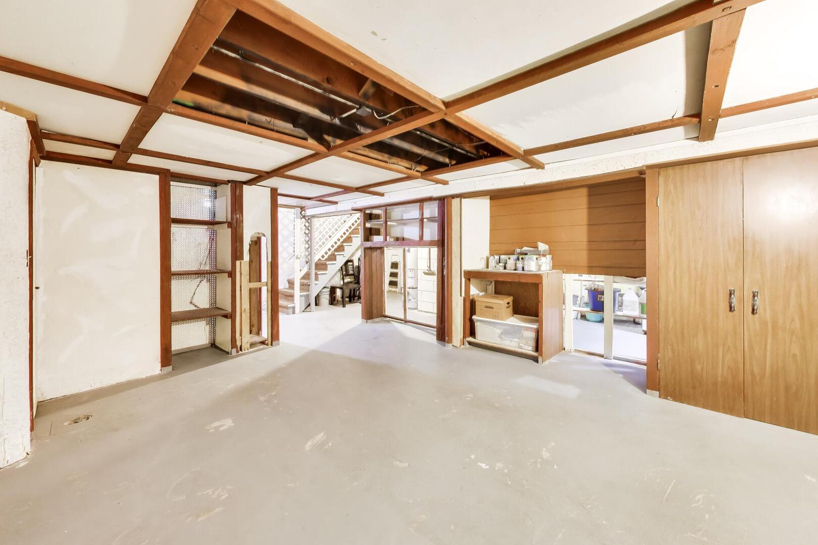 1207 W Thomas Street