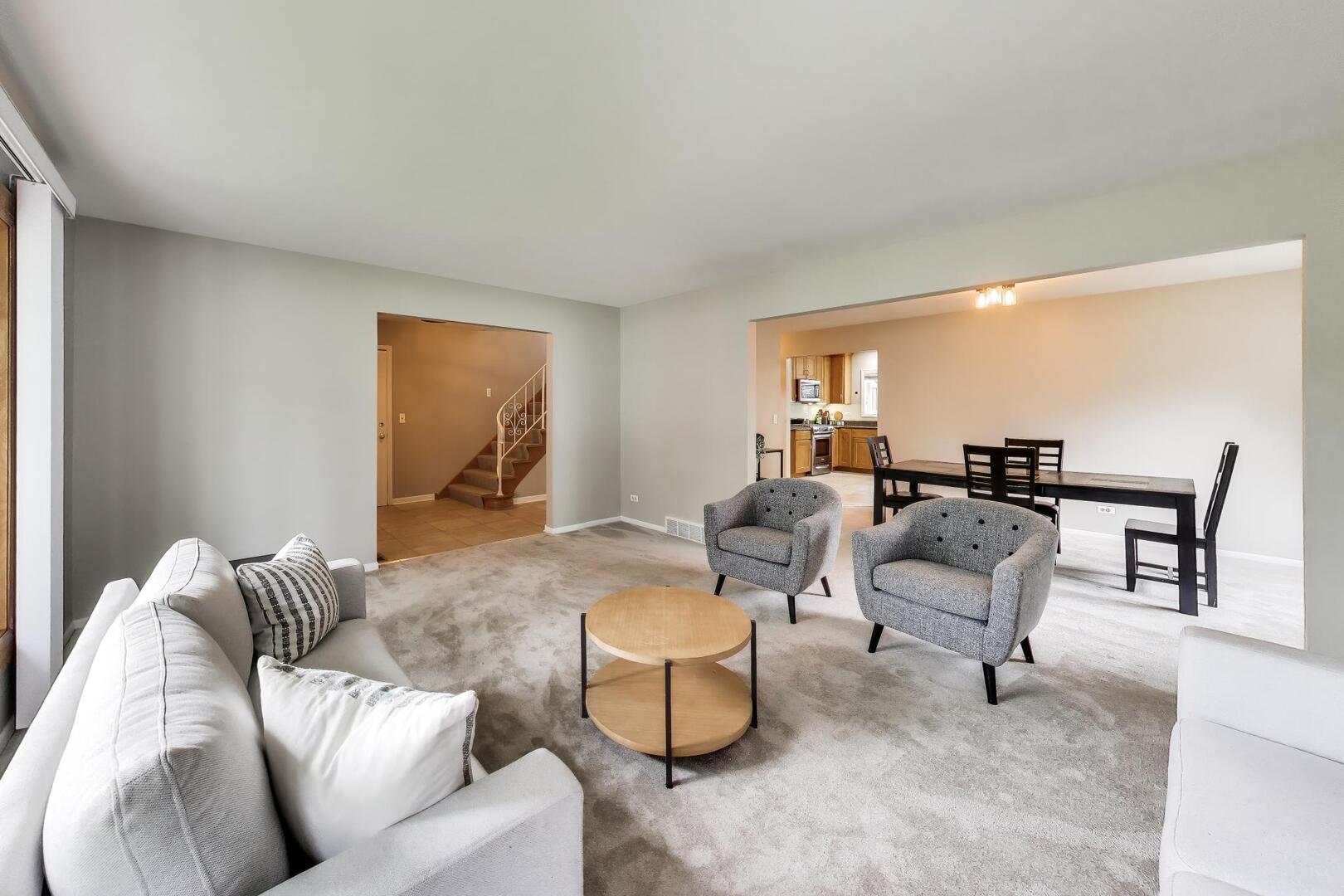 1207 W Thomas Street