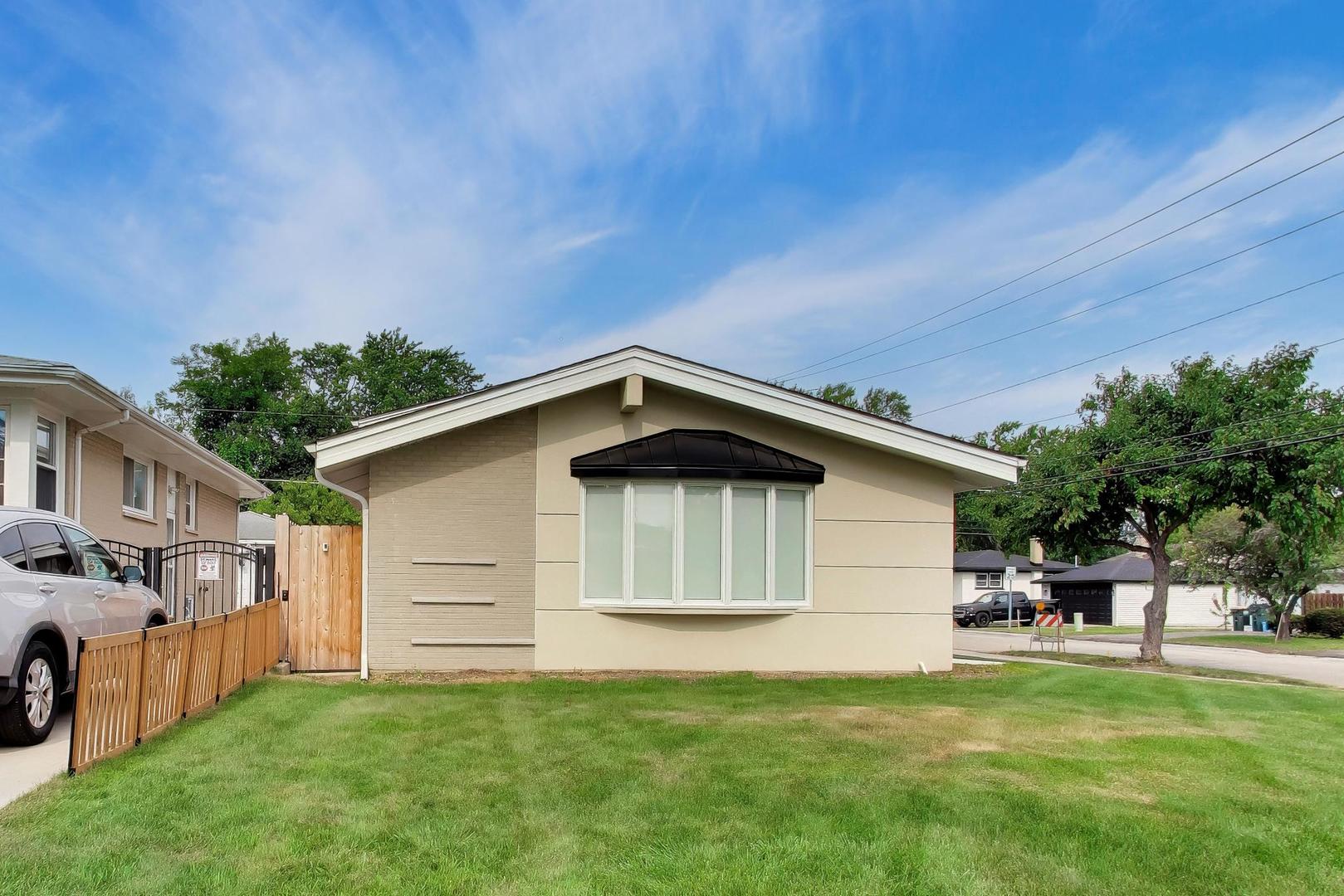 3 W White Oak Street