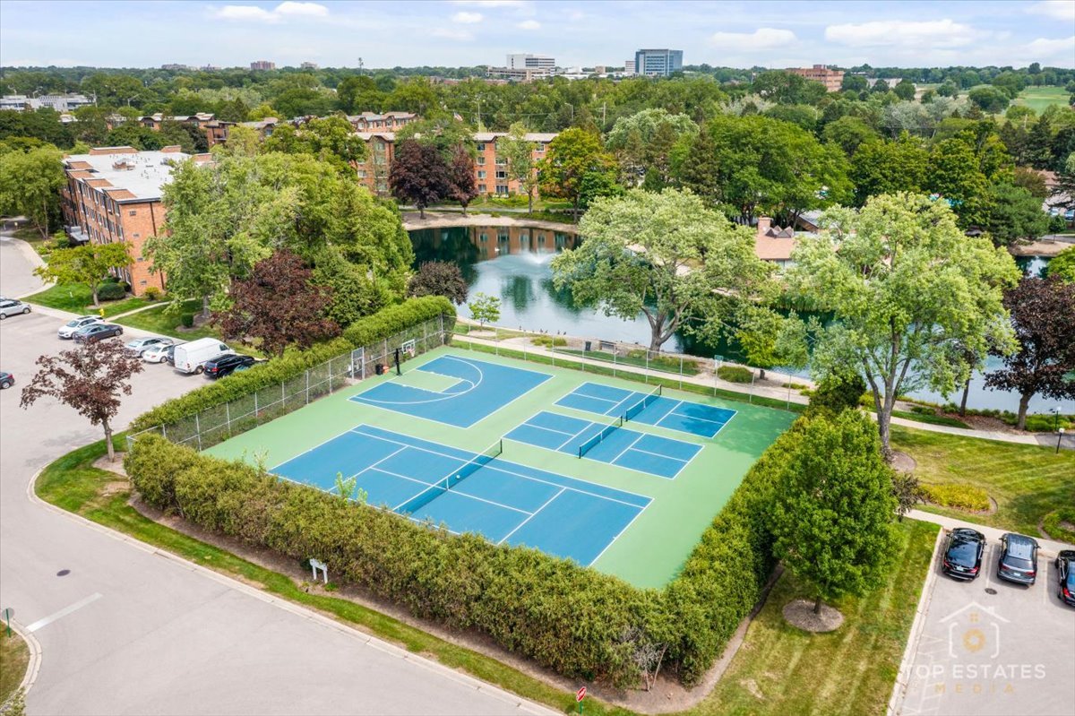 1206 S New Wilke Road Unit: 306